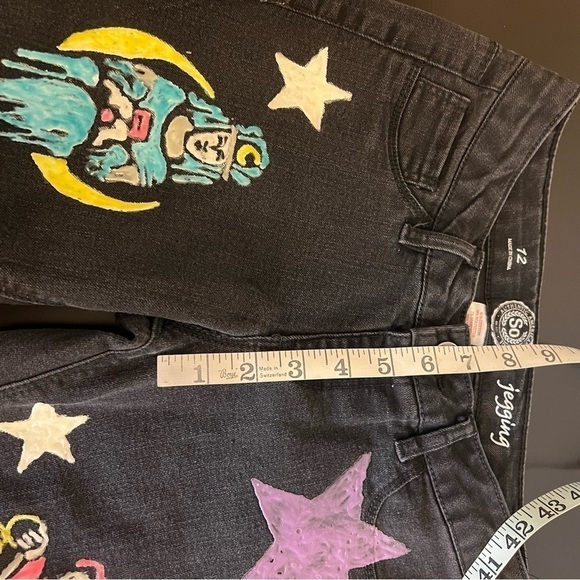 Hand painted One of a kind Denim jegging pants, sz 12 Youth (see measurements) - Picture 11 of 12
